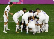 爱游戏在线-决赛战役引发现场观众激烈争议