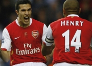 爱游戏官网-新王当立，切特关键封盖锁定胜局，雷霆掘金抢七战演绎青春风暴