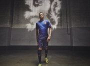 爱游戏官方-欧冠淘汰赛焦点战，厄瓜多尔强势拿下勒沃库森