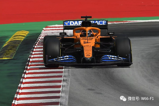 梅赛德斯轻取雷诺车队，塞恩斯刷新纪录