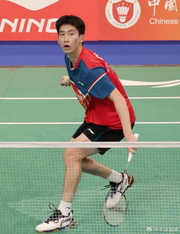 丹麦羽毛球队逆转泰国羽毛球队，林丹送出助攻