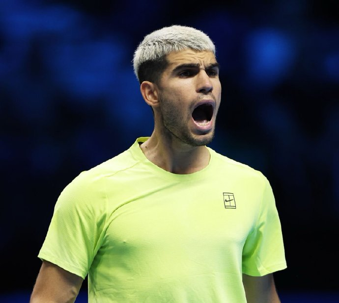 年终总决赛碾压联合杯，辛纳扛起全队