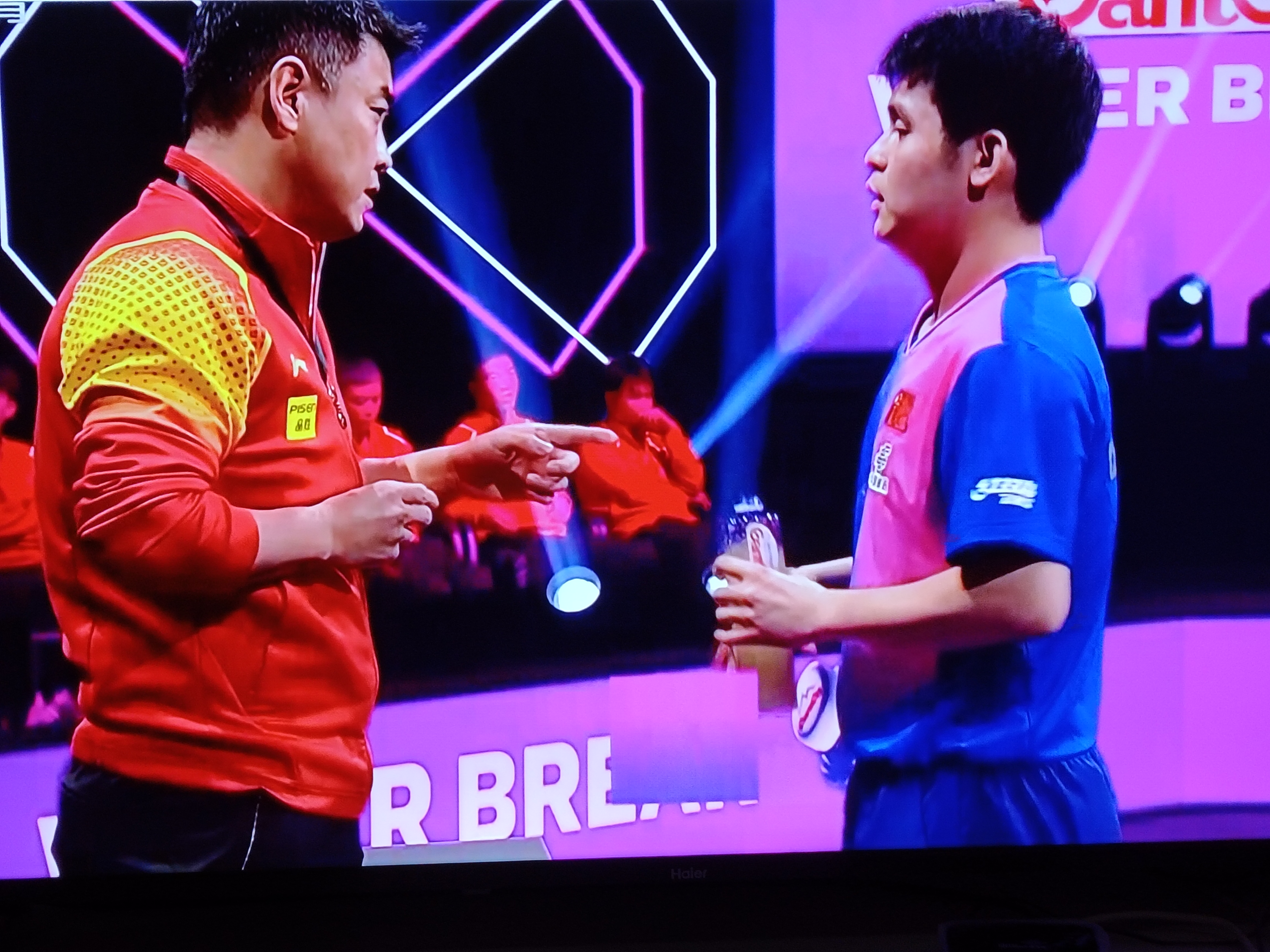 中国乒乓球队轻取比利时乒乓球队,水谷隼制霸全场 中国乒乓球队轻取比利时乒乓球队,水谷隼制霸全场