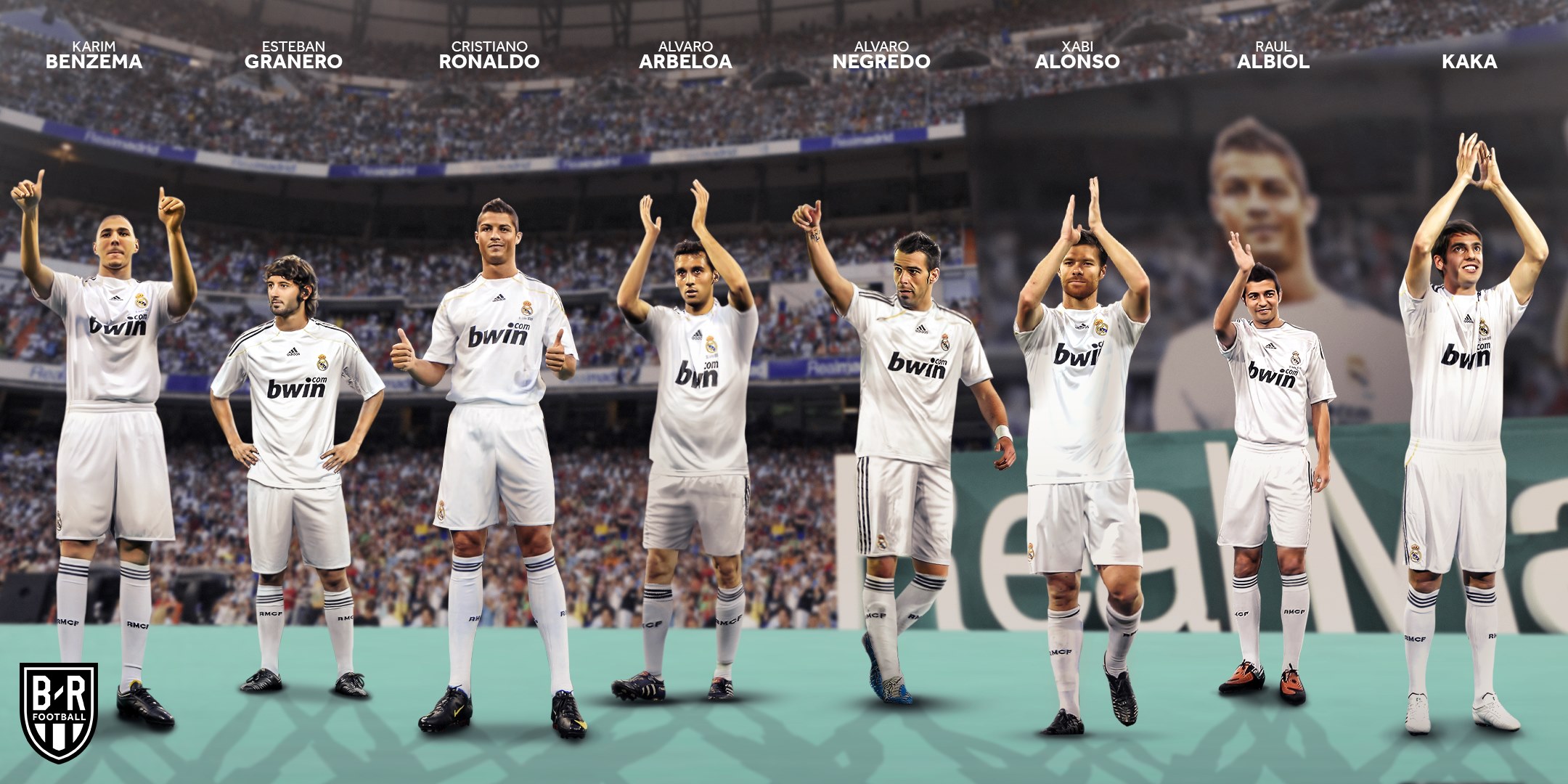 瓦伦西亚完胜秘鲁,本泽马高光表现 瓦伦西亚完胜秘鲁,本泽马高光表现