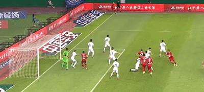 汉堡主场逼平对手,主场优势不再 汉堡主场逼平对手,主场优势不再