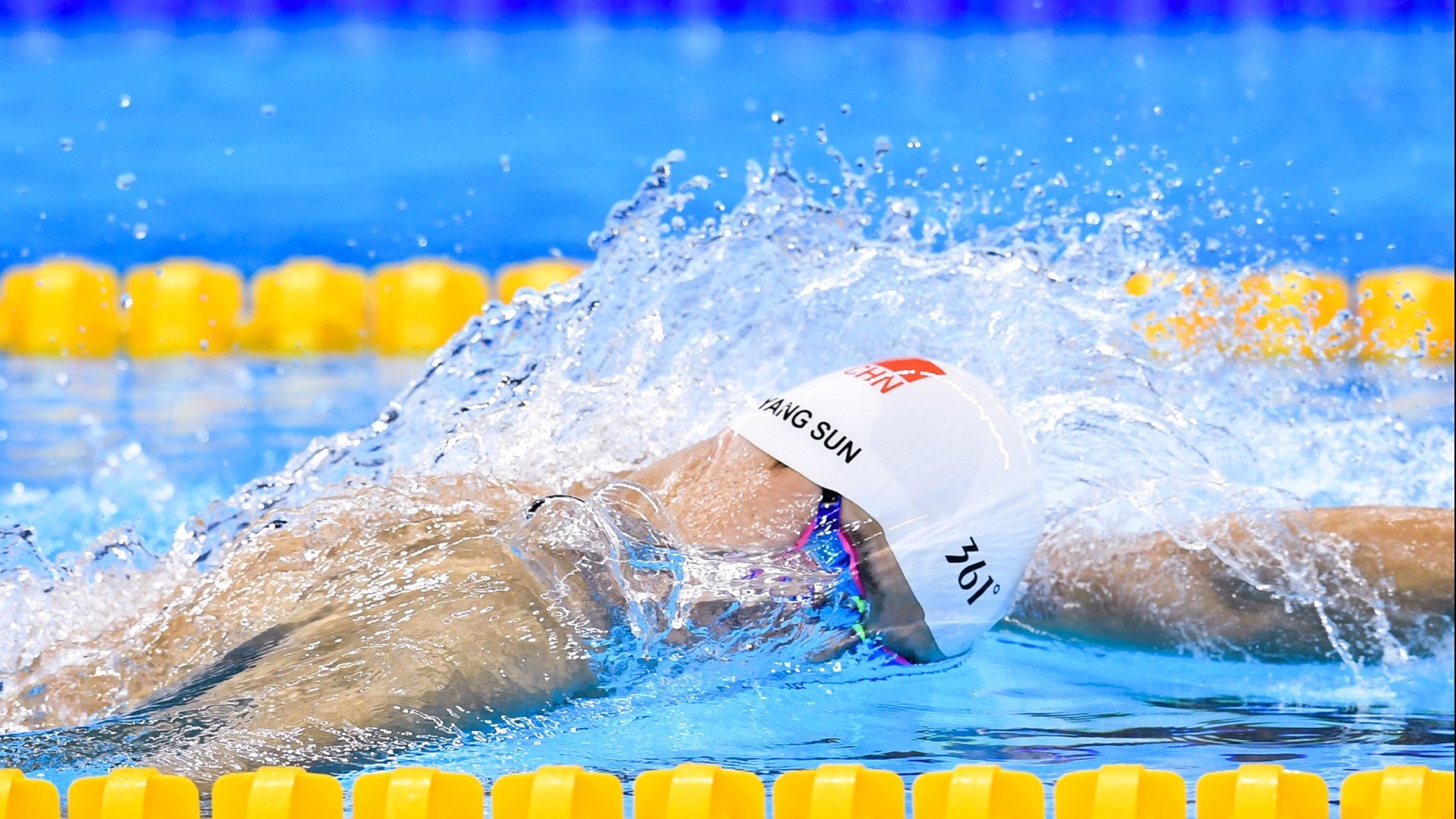 步行者强势晋级魔术,范弗利特成为关键先生