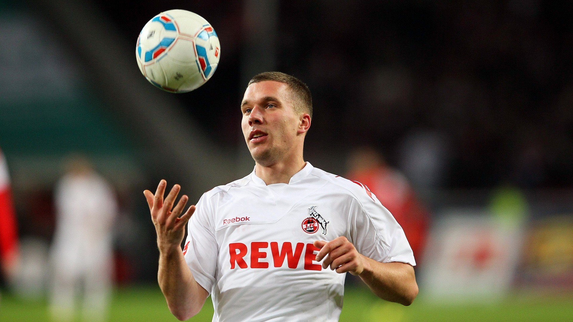 红军风暴席卷奥地利，斯通斯防线爆破艺术震撼欧陆